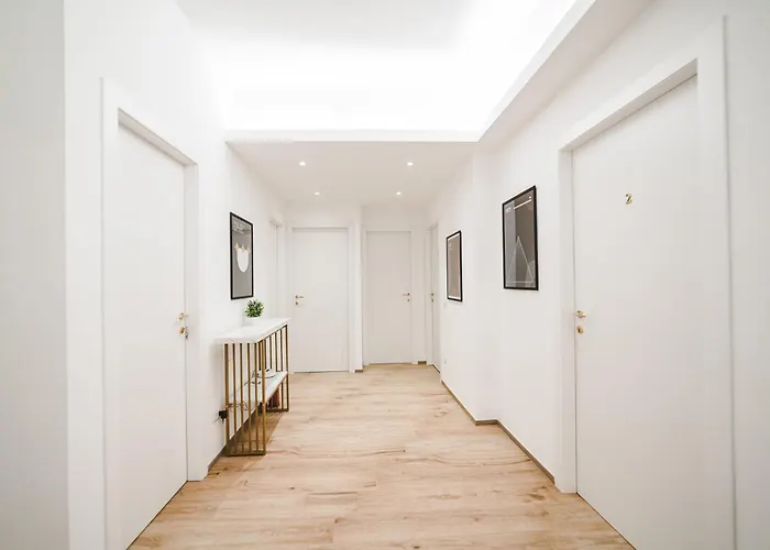 Tibur Domus לינה וארוחת בוקר